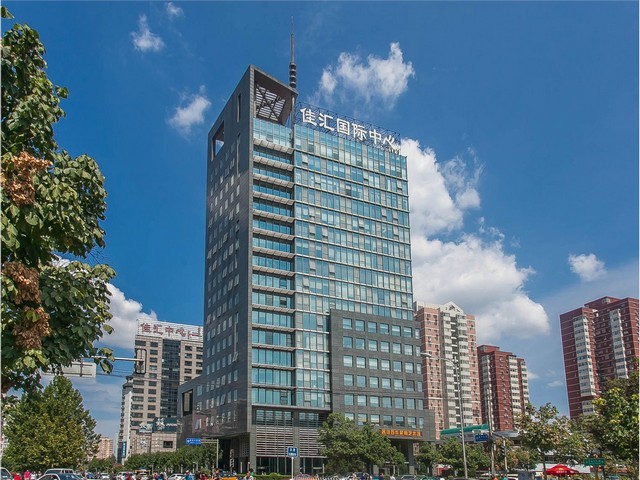 全自动刮刀卸料拉袋式离心机供货价格